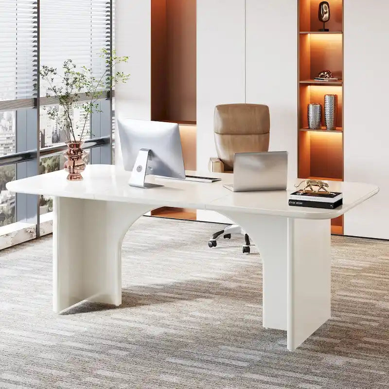 Bureau d'ordinateur de 63 pouces avec base arquée