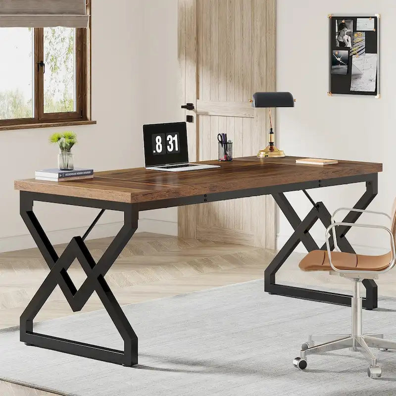 Grand bureau de 160 cm avec cadre en métal et plateau en bois